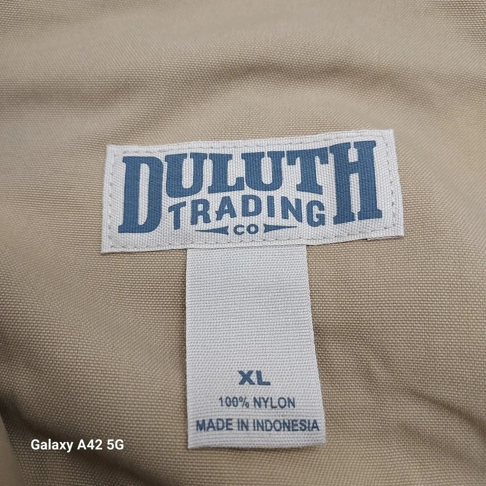 Duluth Trading Co Dry on the‎ Fly Cargo Shorts Mens XL Tan Khaki Nylon 59312